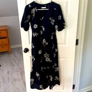 Excellent condition Sonoma midi dress from Kohl’s